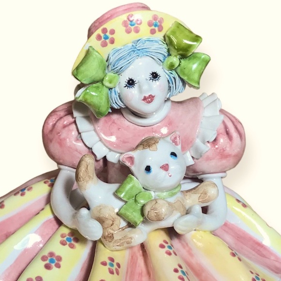Rare  Made in Italy for Gump's Fine Porcelain Pierrot Girl Clown with Kitty - Picture 2 of 9